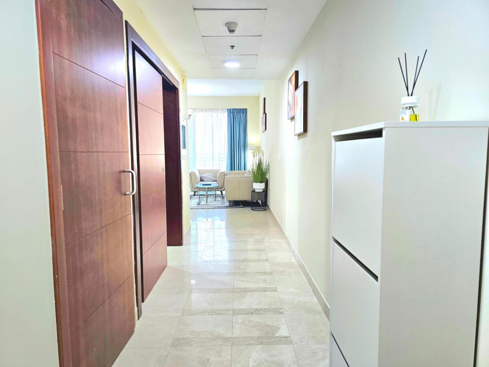 Trinity Holiday Homes - Standpoint Tower Downtown Dubai Eksteriør bilde
