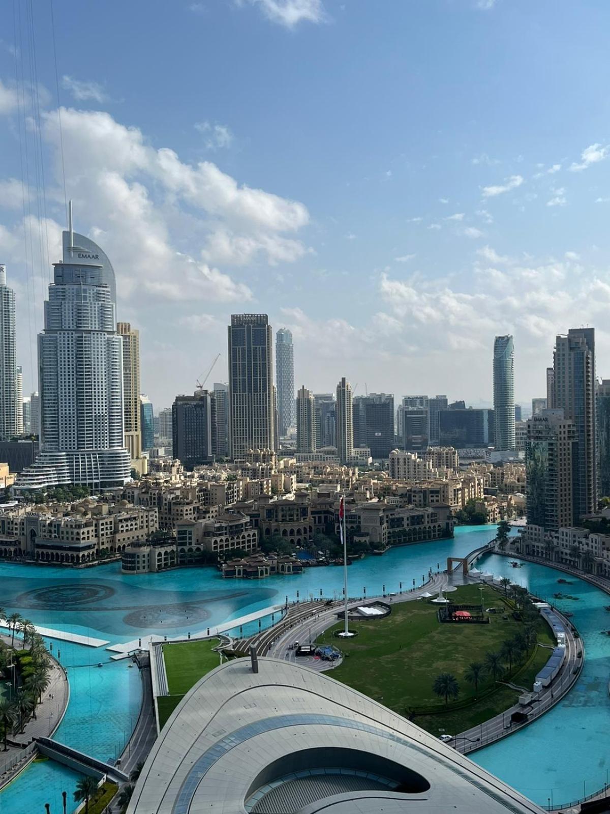 Trinity Holiday Homes - Standpoint Tower Downtown Dubai Eksteriør bilde