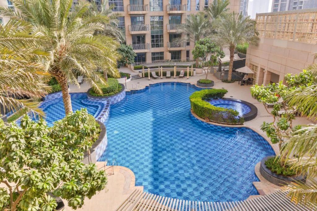 Trinity Holiday Homes - Standpoint Tower Downtown Dubai Eksteriør bilde