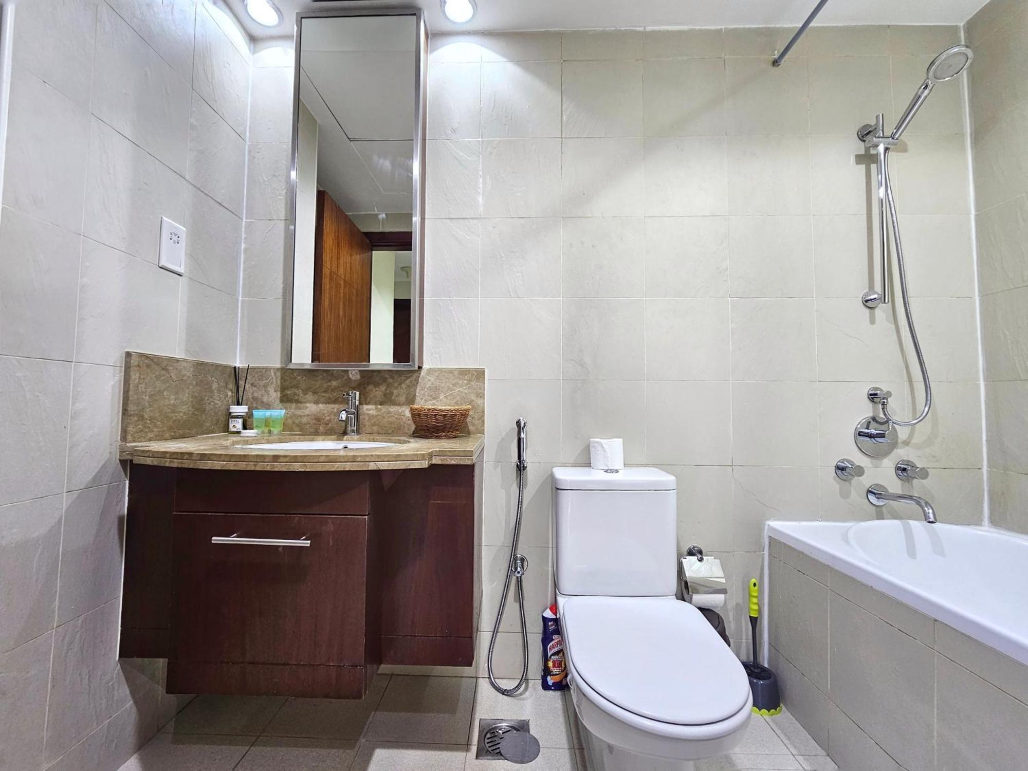 Trinity Holiday Homes - Standpoint Tower Downtown Dubai Eksteriør bilde